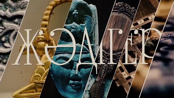 Күлтегін ескерткіші