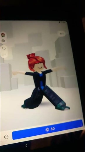 My character, Leci is doing the no hands trend my Roblox avatar ￼￼