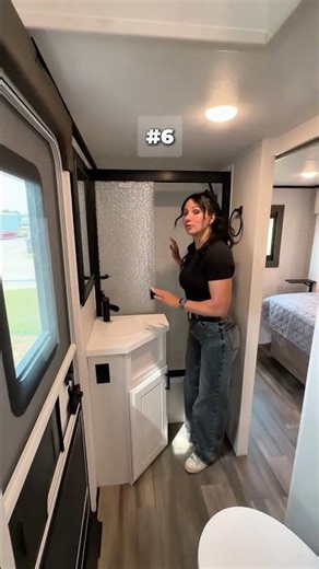 Highland Ridge Open Range 390TBS — TWO Bathrooms 😳