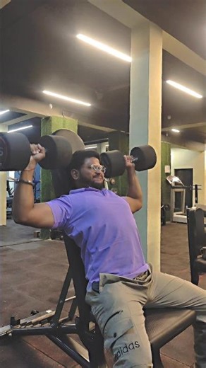 I Tried A 25kg Shoulder Workout Challenge
