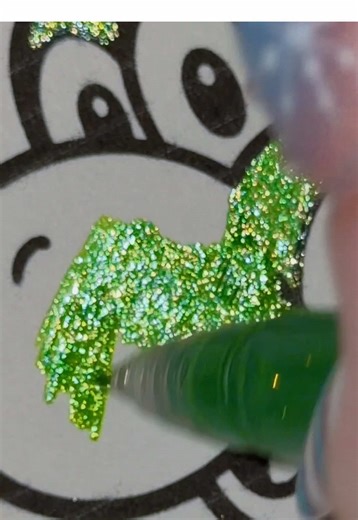 Yoshi & company #glittercoloring #glitterpens #satisfying #supermario #scoobydoo