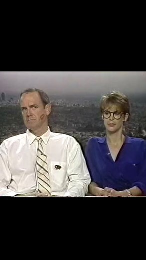 John Cleese on Instagram: "A very BORING, rigid interview with Jamie Lee Curtis, Kevin Kline, Michael Palin, and myself on The Phil Donahue Show. You can tell we all really hated working together on A Fish Called Wanda. #afishcalledwanda #80smovies"