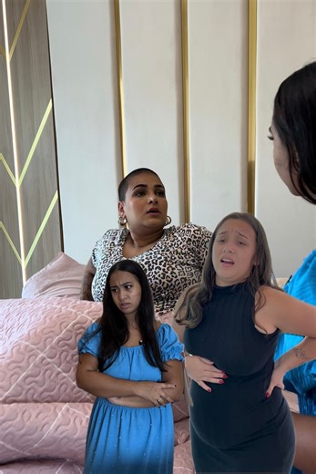 1.2M views · 80K reactions | Minha irmã não me deixa usar o banheiro porque eu não lavo  | Bruninha estrelinha | Facebook