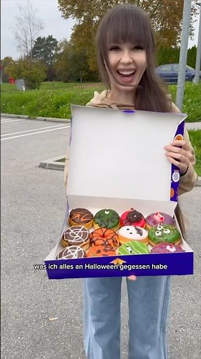 DAS ALLES habe ich an Halloween gegessen 😱 What I eat in a day 👻🧛🏻‍♀️ #ViktoriaSarina