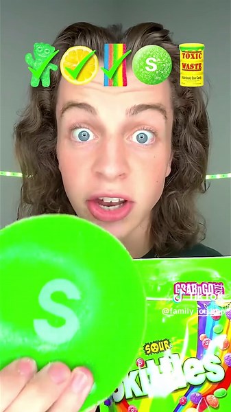 family.io.Shop (@family.io.shop)’s videos with nhạc nền - family.io.Shop