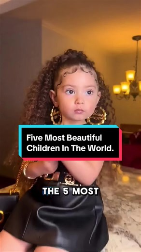 Cinco Niños Más Bellos del Mundo