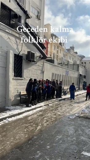 Müslüm Gürses halayı #fy #kesfetteyiz #yılınsonkapışması #yılbası #müslümgürses