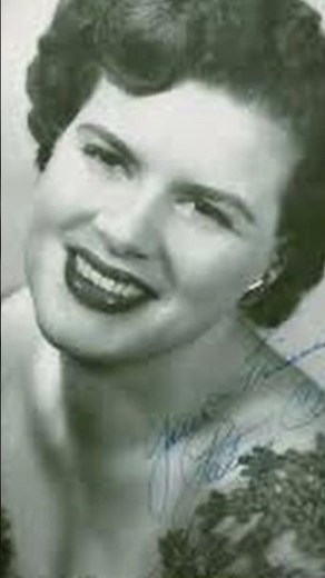 How Patsy Cline Changed Country Music Forever #shortsfeed #outlawcountry #countrymusic