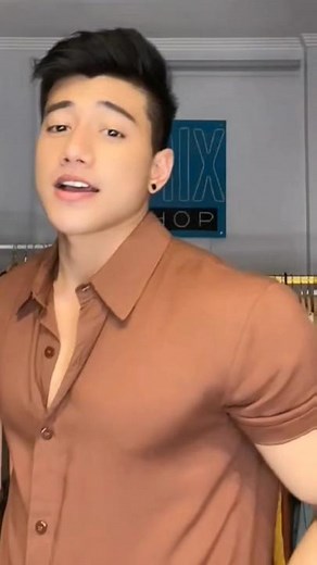 Fun Random Questions and Bring Me Challenges with Vrix Gallano