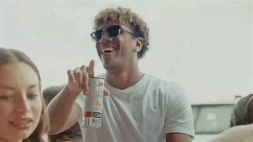 Celsius TV Spot, 'Music Festival'