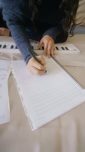 My bed is my sanctuary. It’s where I recover, recharge, and come up with some of my best ideas. That’s why this holiday bundle is one of my favorite bedding sets ever - soft, durable, chic and makes me wanna be in bed for hours!! Check out @brooklinen ’s holiday bundles and pick the best combo for you or a loved one, there are SO many fun colors to choose from!! #bestinbed #BrooklinenPartner | Chloe Flower