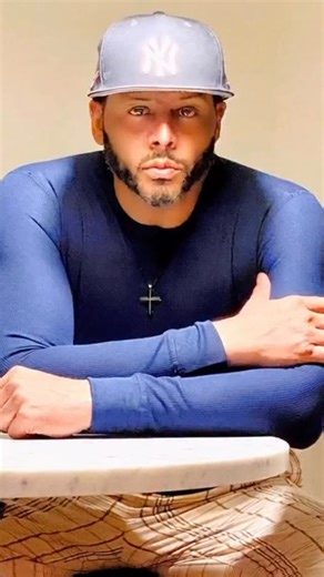 You can call me crazy… or you can take it back, you might be better suited, calling me “NO CAP!” 🚫🧢 Love and Light in Abundance. Happy Holidays, The #TruthTeller @OfficialAlBSure | Al B. Sure!