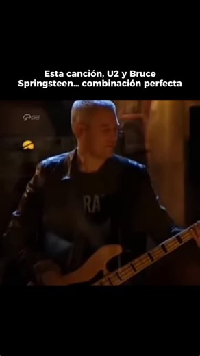 Stereo Cien Mx on Instagram: "Un momento icónico: cuando Bruce Springsteen se unió a U2 para cantar I Still Haven’t Found What I’m Looking For. 🎤✨ #u2 #brucespringsteen"
