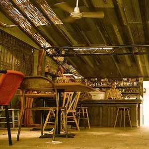 Natuklasan ng sangkatauhan ang isang alien escape pod | Anna Movie Philip