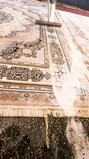 9.8K views · 108 reactions | ASMR Scraping sounds  #ASMR #Satisfying #RelaxingSounds #SatisfyingSounds #cleaning #carpet | So Clean | Facebook