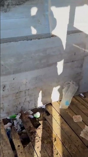 中国の田舎のトイレ ツッコミどころ満載