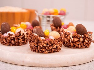 Nids de Pâques façon "rose des sables"