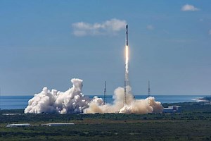 With Video: SpaceX launches the eleventh Starlink mission