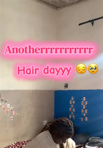 We ended up talking about something else out of the topic 🥲💔 but not to worry it’s gonna be handled. But to be frank with my hobbies hair days is something I so much avoid like 😪 it’s stressful 😥 Abi am I alone ? Hope that English was correct 😂😭 make una help #make #my #hair #withme #vlog