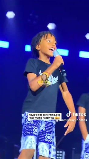 Navio's live concert at Serena hotel