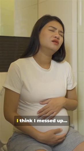 If you poop while pushing, you’re doing it right — and it’s totally normal. We normalize poop during labor with clear facts: the same muscles used to push a baby out are used for bowel movements, so it commonly happens in the pushing stage. No shame, just biology. Share this to destigmatize birth and reassure moms-to-be. Like and share if you found this helpful. Follow for more evidence-based birth facts and postpartum tips. #birth #childbirth #labor #delivery #pregnancy normalize postpartum mid