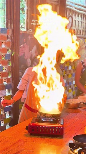 On a testé le cooking class a Hoi Han au Vietnam 🇻🇳 un régal ! 4kg pour nous depuis notre voyage… #vietnam #cookwithme #backpacking