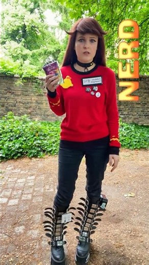 You're a NERD, Bernd!!! 🥺🌌🪐❤️ @coldmirror #bernddasbrot #deutschememes #cosplay #starstarspace