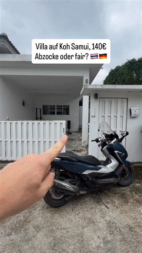 Wir haben eine wunderschöne Zwei-Bedroom-Villa auf Ko Samui gemietet, die in der High Season 140 Euro pro Nacht kostet. Die Villa verfügt über einen Pool, zwei Schlafzimmer, jeweils mit eigenem Badezimmer, und bietet uns eine luxuriöse Unterkunft in einer atemberaubenden Umgebung.#KoSamui #VillaOblivion #Reisen #Thailand #Luxusunterkunft Urlaub | Auswandern nach Thailand