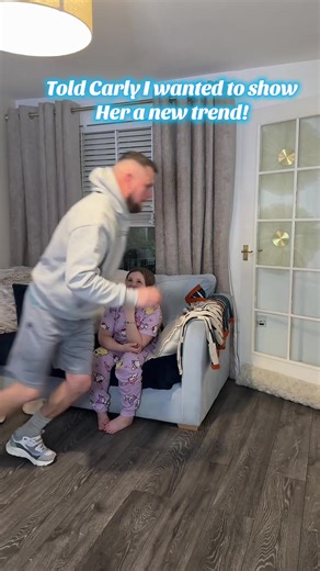 I will run… I will fly 🤣 #daddyandcarly #trend | carly