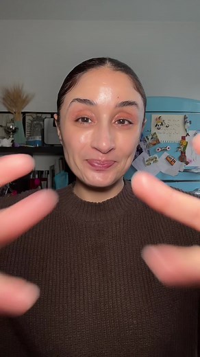 Technique de Dermaplaning pour un Teint Parfait