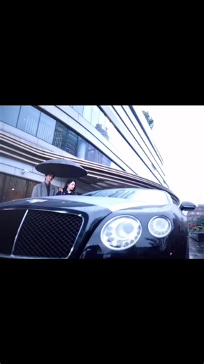 Lâm Tự Sâm: Chàng Trai Bentley Đặc Biệt Trong Kinh Tế