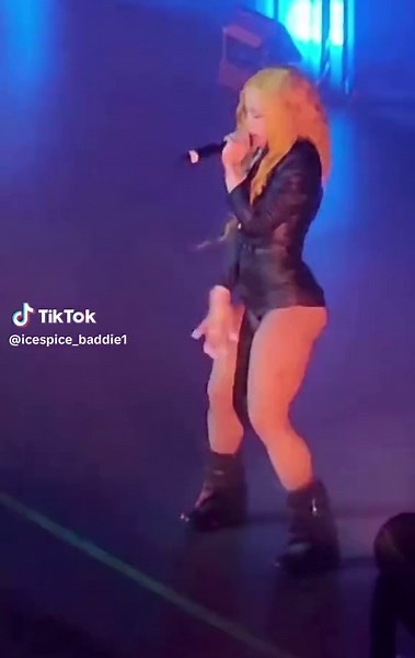 @ice spice 😍 #boston #mgmmusichall #fypage #tour