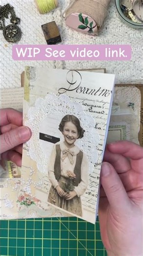 Loaded pocket - Ephemera Holder DIY - Work In Progress #diycrafts #paperplay