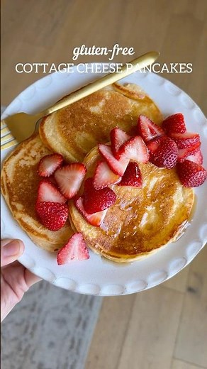 Gluten-Free Cottage Cheese Pancakes! 🥞