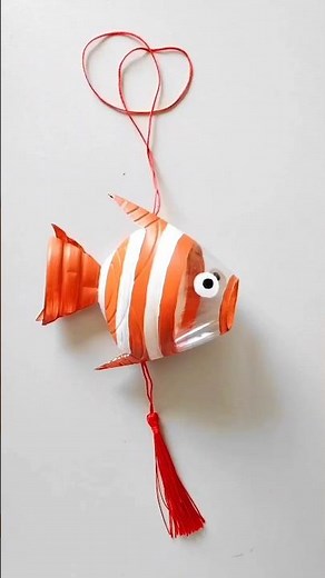 Fish making from old plastic bottle