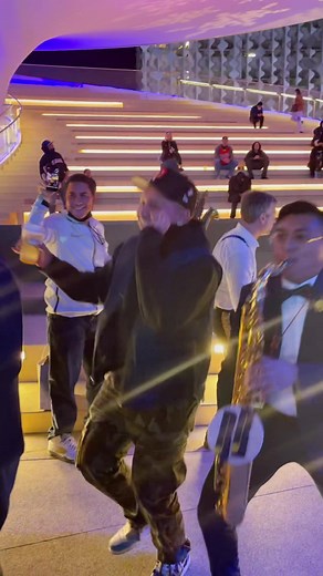 Live Thizzelle Dance Performance with Warriors Band