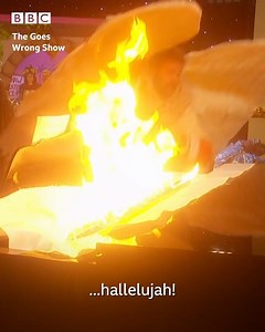 426K views · 13K reactions | The best way to spread Christmas cheer is 횔̶횗̶횘̶회̶횔̶횒̶횗̶횐̶ ̶횘̶횞̶횝̶ ̶홲̶횑̶횛̶횒̶횜̶ ̶홱̶횎̶횊̶횗̶ ̶횠̶횒̶횝̶횑̶ ̶횊̶ ̶횏̶횒̶횛̶횎̶ ̶횎̶횡̶횝̶횒̶횗̶횐̶횞̶횒̶횜̶횑̶횎̶횛̶ singing loud for all to hear  | Mischief | Facebook