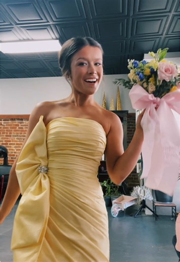 Senior Prom Dress Ideas and Transition Trends