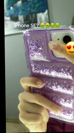 Humor sobre el iPhone 11 y la aventura bajo el mar