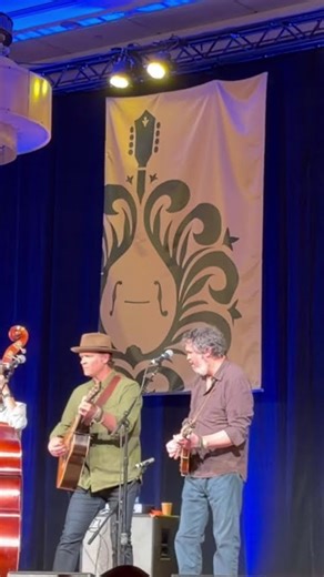 Woody Platt & Bluegrass Gentlemen “I’m Working On A Building” Live at Wintergrass