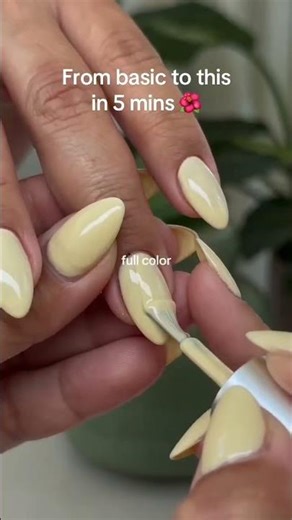 From basic to this in 5 mins 🌺 flower nails for spring ##nailsinspo #cleangirl #flowernails