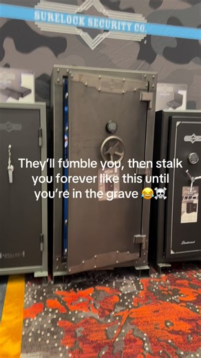 👸🏻Princess Parabellum 💖 on Instagram: "Like WHYYY? 😂😭😩☠️ why me? lol #funny #relatable #haha #humor"