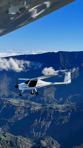 Survol de l’île de la Réunion avec Zen Altitude ULM. | Johnny Vaulbert