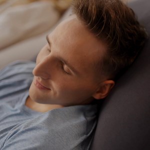 Incredibly fun. Outrageously comfy. Float into the zero-gravity sensation - save up to $98 when you bundle! | Moon Pod