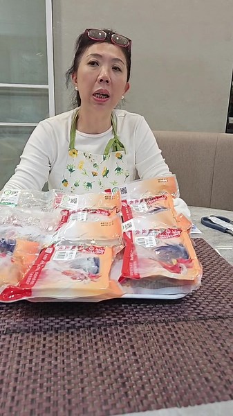 本週希望廣場農產品開箱了 🌿希望廣場本週直播商品開箱 這裡下單>> https://hopelive.org.tw/index 🌿真情食品館網路升級 老朋友新朋友「開幕限時優惠」➡️：https://reurl.cc/A9goaK | 蔡季芳（阿芳老師）