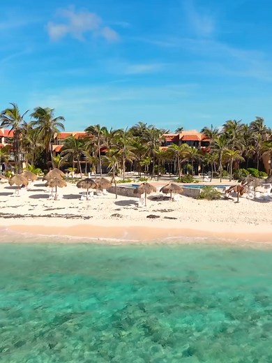 Relájate bajo el sol en Grand Oasis Tulum