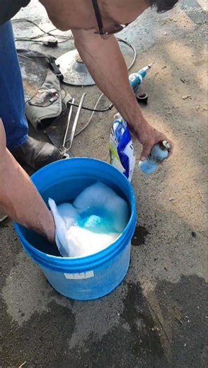 Epsom salts poultice. Used for calming down live aggravated tissue | Ian McKinlay