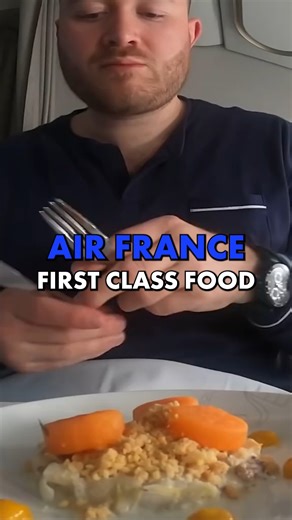 Air France First Class Food #food #airfrance #firstclass #travelling | TrekTrendy Travel