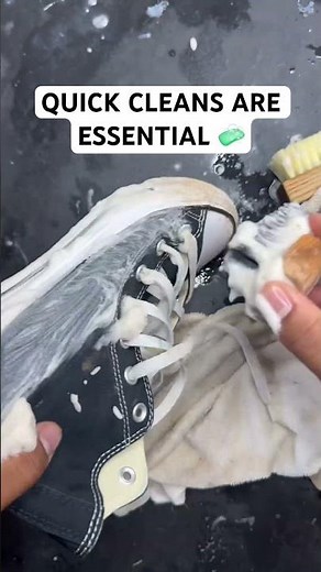 How to clean converse 🧼! #sneakers #converse #sneakercleaner #shoecpr #sneakercleaning