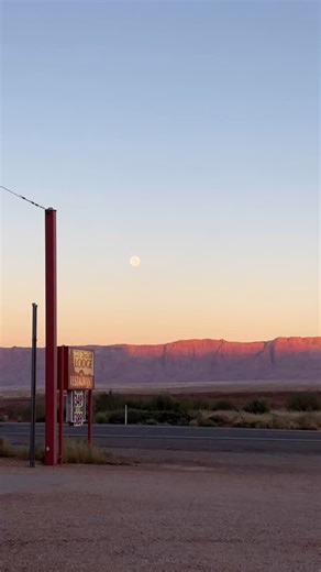 A full moon, sunset on the cliffs and the best seat In the house 🌕 #cliffdwellers #leesferry #marblecanyon | Cliff Dwellers Lodge & Restaurant